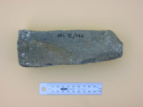 Tabular grinding pestle